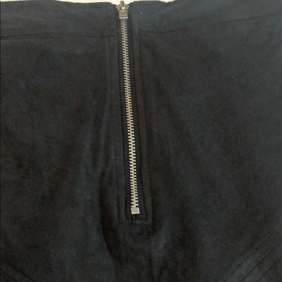 NWT Material Girl Gray Suede Pencil Skirt XS - Picture 7 of 8